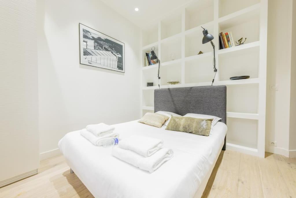 Appartement N Sublime Avec Sauna Dans Le 17e *