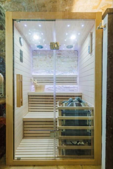 N Sublime Avec Sauna Dans Le 17e Appartement *