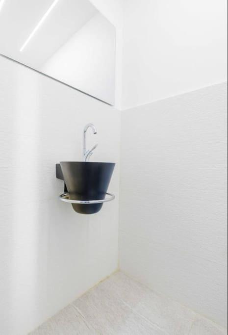 N Sublime Avec Sauna Dans Le 17e * Parijs